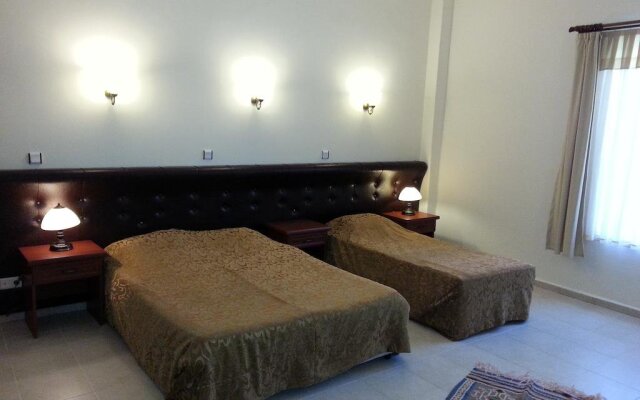 Bacahan Hotel - Special Class