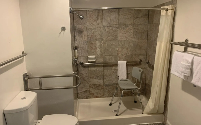 Stargazer Inn and Suites