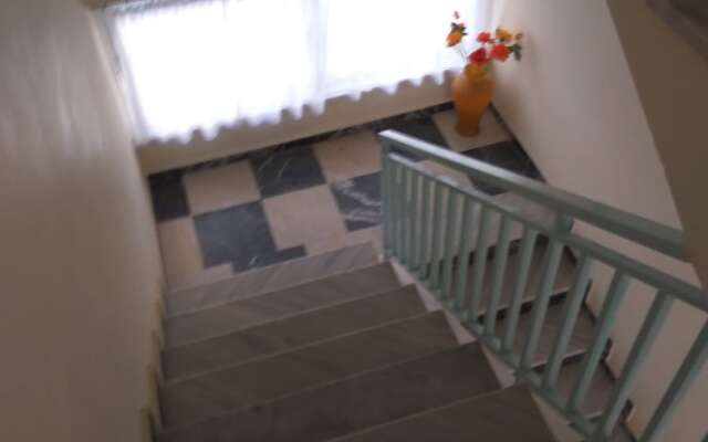Pansion Akrogiali