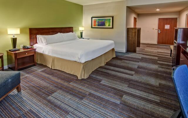 Holiday Inn Express Hotel & Suites Cookeville, an IHG Hotel