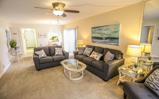 Sand Caper 208