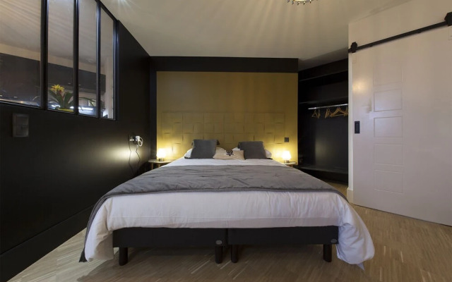 Appart Hotel Eugénie