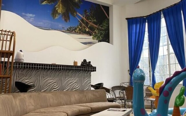 Yilian Fengqing Homestay