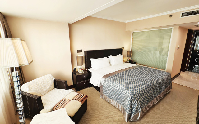 Beijing Asia Hotel – Guest Rooms – Beijing