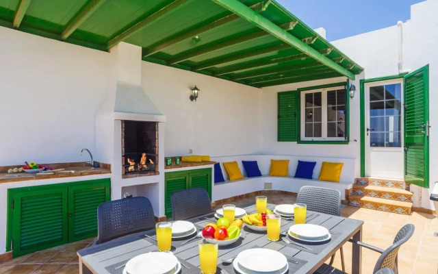 Villa Brenas