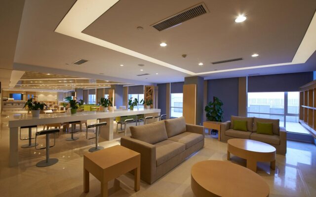 Holiday Inn Express Zhengzhou Airport