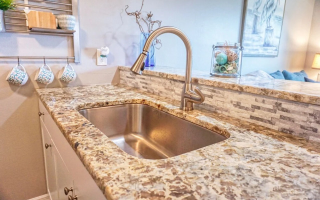 Sunset Beach Treasure Island Getaway (8200-4)