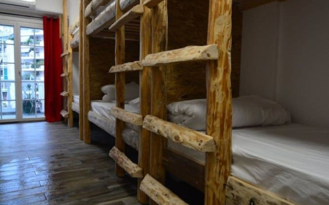 Tithora Athens Hostel