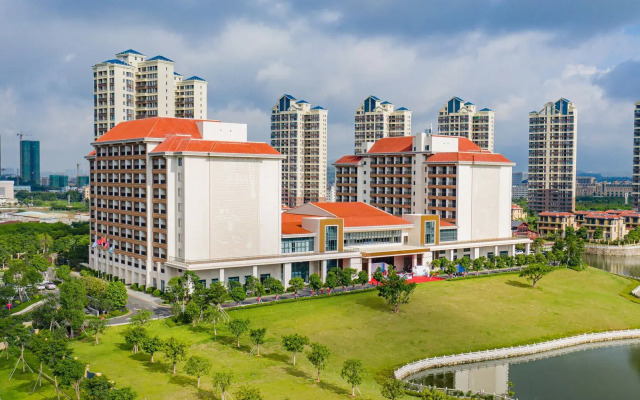 Qianhuazhou Hotel