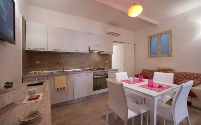 Appartamento Comodo In Centro Citta