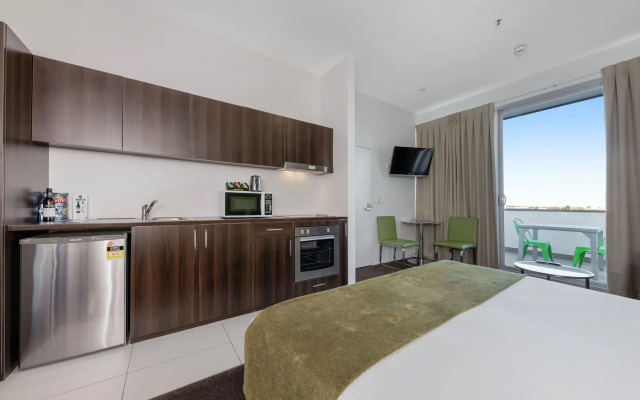 Mercure Melbourne Caroline Springs