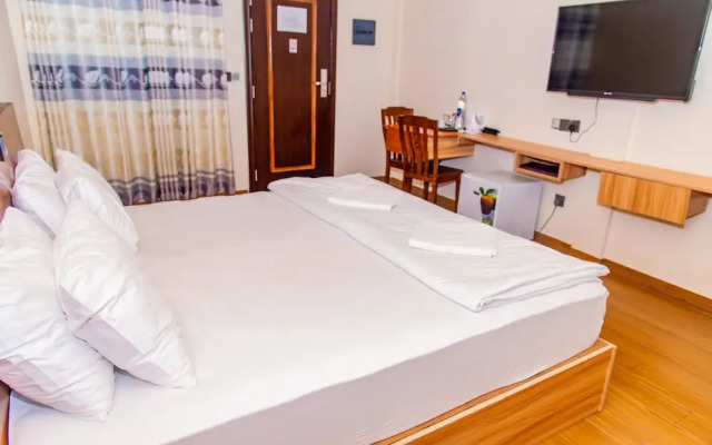 Aasna Inn