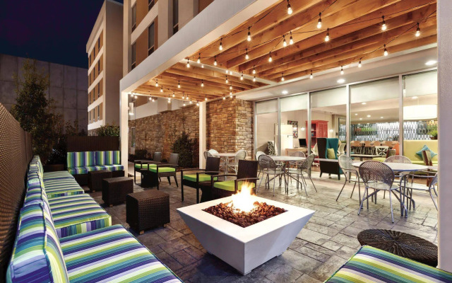 Home2 Suites by Hilton College Station