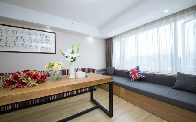 Candice Hotel Apartment