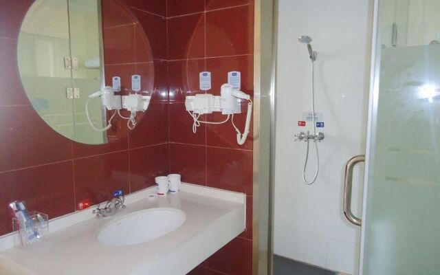 Hanting Express Hotel Taizhou Wanda Square