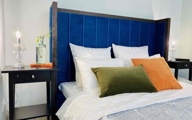 Апартаменты на проспекте Альберта Камалеева 1