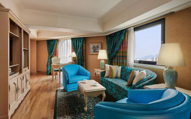 The Riviera Hotel