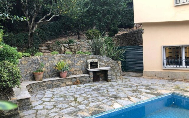 House with 3 Bedrooms in Cascais, with Private Pool, Enclosed Garden And Wifi - 400 M From the Beach