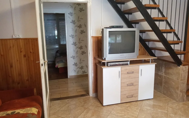 A Whole Holiday House With a Garden in Fonyód for 2-10 Persons