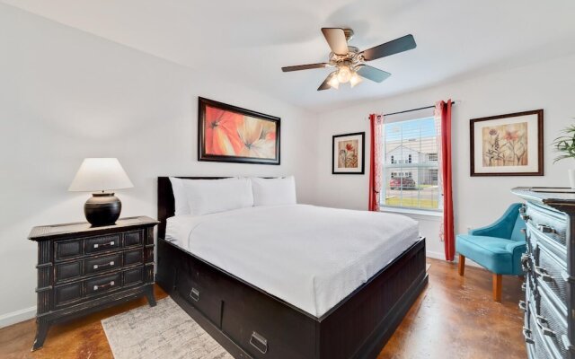 3br/2ba Full Condo w/ Pool & Gym, Sleeps 7