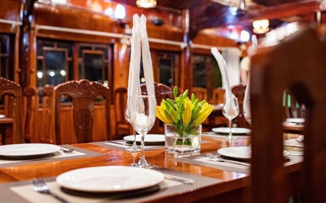 Seasun Boutique Cruise