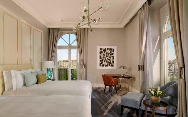 Al Habtoor Palace Hotel
