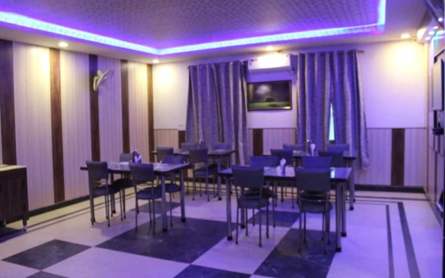 Airport Hotel Golden Blue