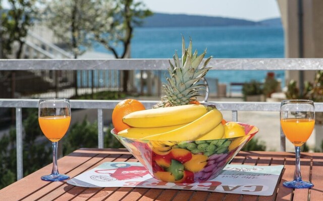 Amazing Home in Kastel Kambelovac With Wifi and 1 Bedrooms