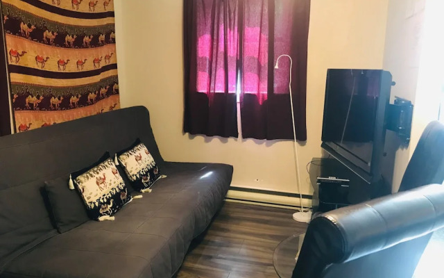 Auberge De Mon Petit Chum B&B