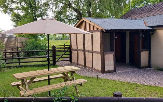 Sycamore Lodge-1 Bed-sleeps 4-free Parking