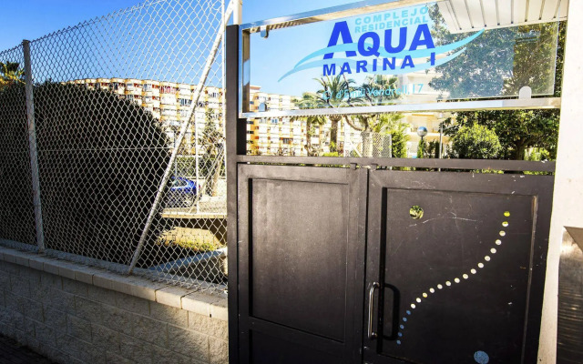 Ona Aquamarina
