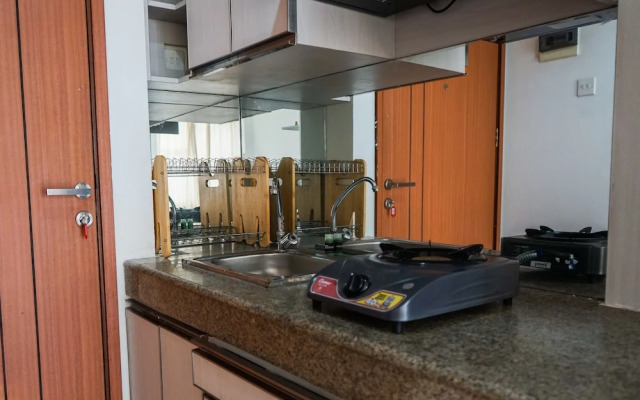 Homey Studio Apartment at Margonda Residence 3