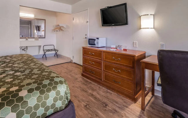 Country Hearth Inn Suites Greenville