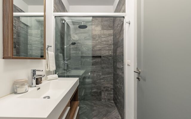 Art Deco & Modern Apt with Rooftop in Condesa!