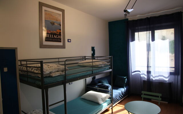 Atmos Luxe Navigli Hostel & Rooms