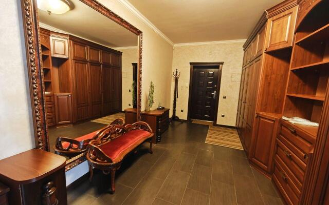 Booking39 on Leni Golikova Street