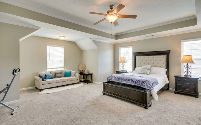 Quaint Grovetown Getaway w/ Private Hot Tub!