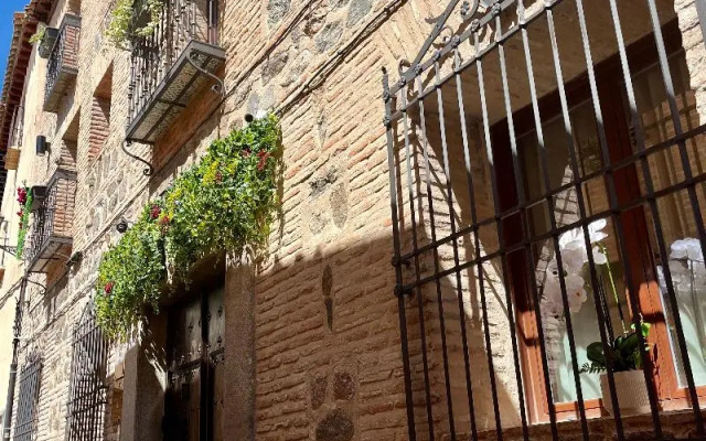 Casón De Los López Apartments