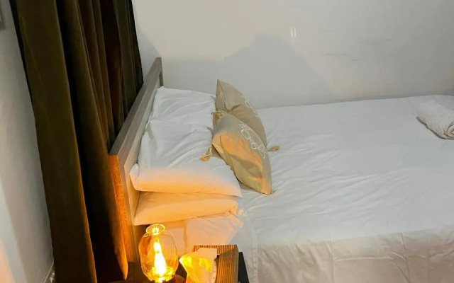 Xanthis Hostel Nicosia City Centre