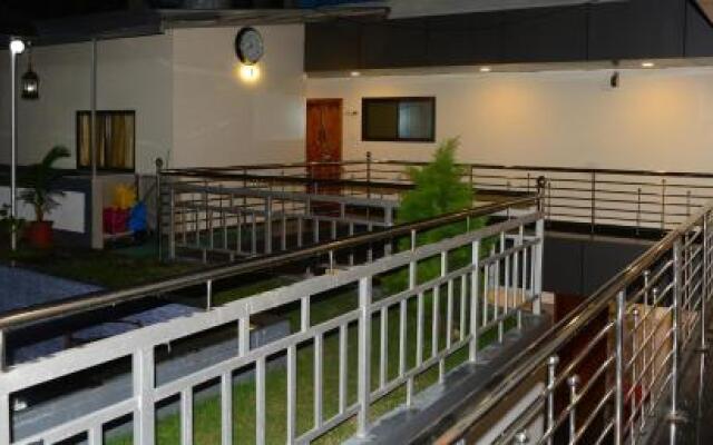 Lotus Hotel & Resorts