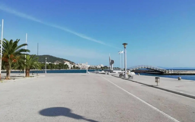 Dimitrios Loft Apartment