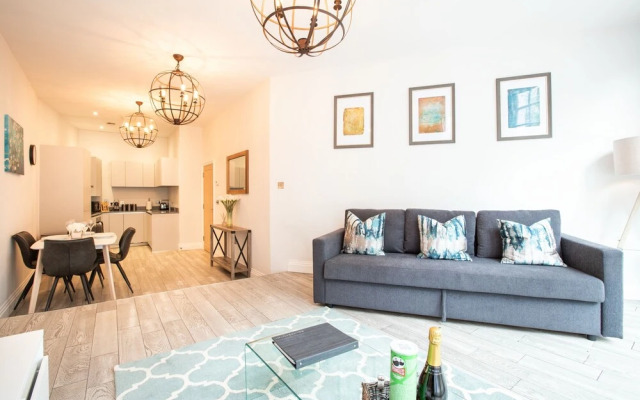 Windsor Castle Apartments