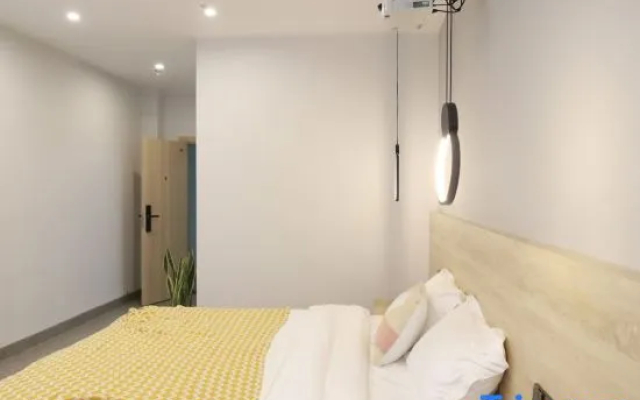 Pingle Zaiyezhisu Homestay