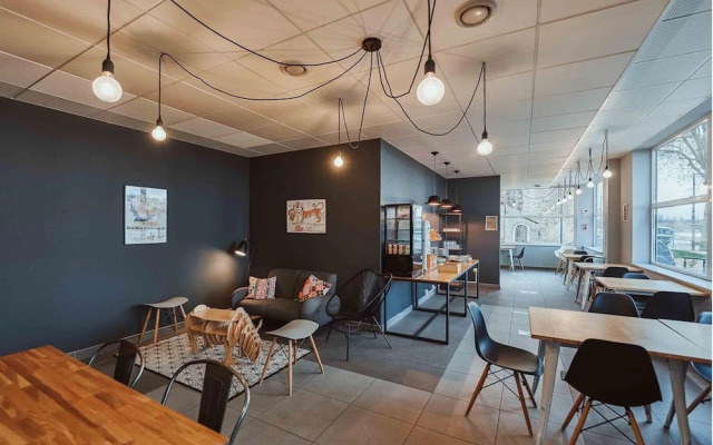 Zenao Appart Hôtel Nevers Quai de Loire