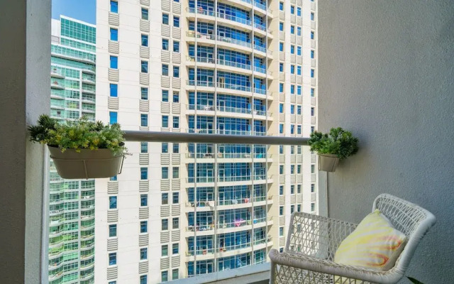 KOHH - 2BR in Marina Wharf 2