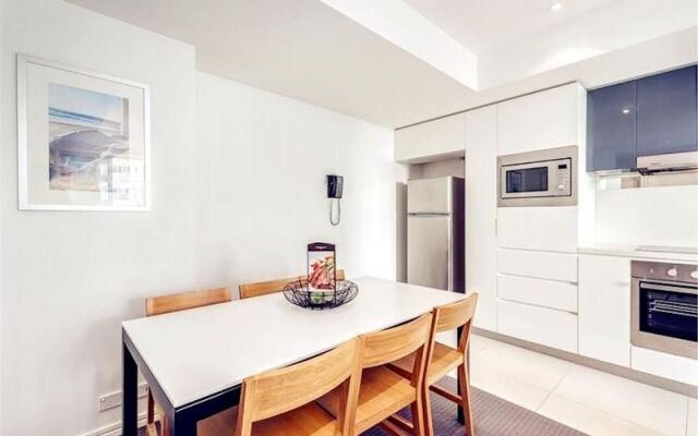 H Residence Apartments- Holiday Paradise