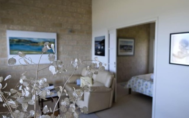 The Rookery at Christmas Cove