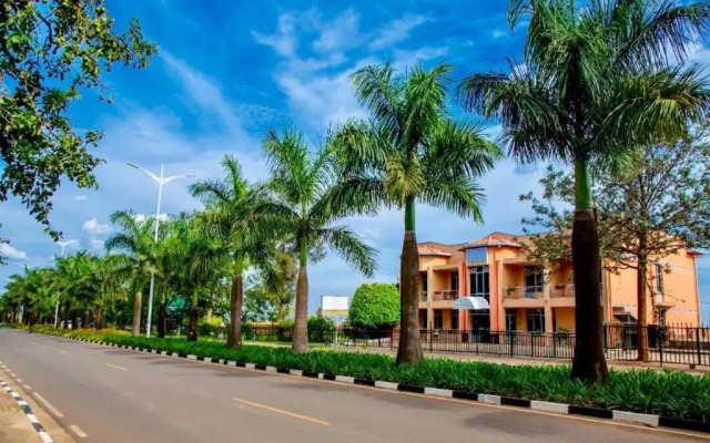 Ninzi Hill Hotel
