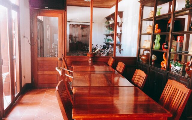 Pangkham Lodge