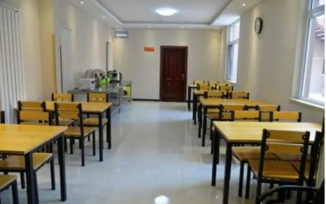 Beijing Zhongyuan Express Hotel